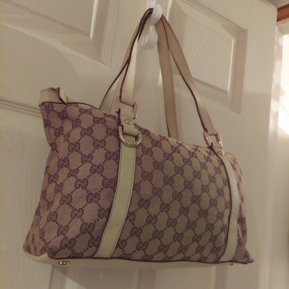 Vintage Gucci GG Canvas Abbey Medium Shoulder Bag - Picture 15 of 16